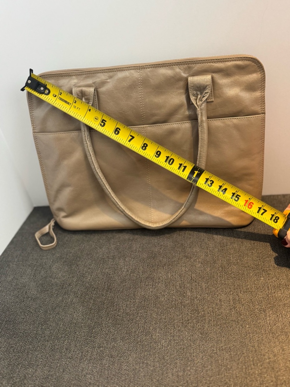 Latico Leather Shoulder Messenger Bag for 15 inch Laptop Beige - Picture 10 of 10